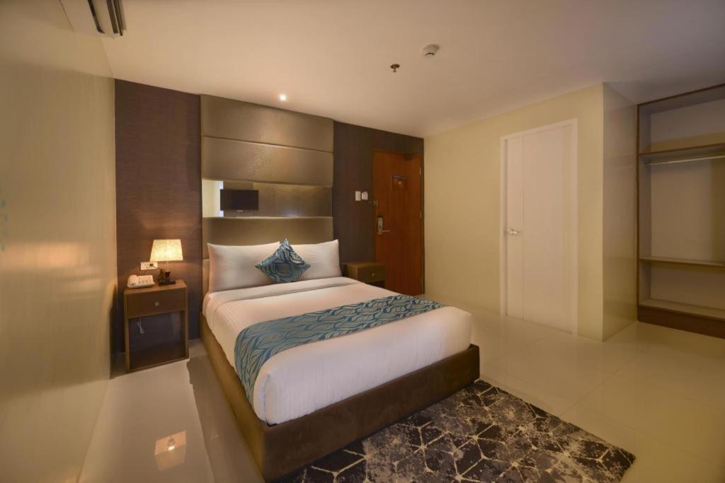 Hotel Estrella Таклобан Екстер'єр фото
