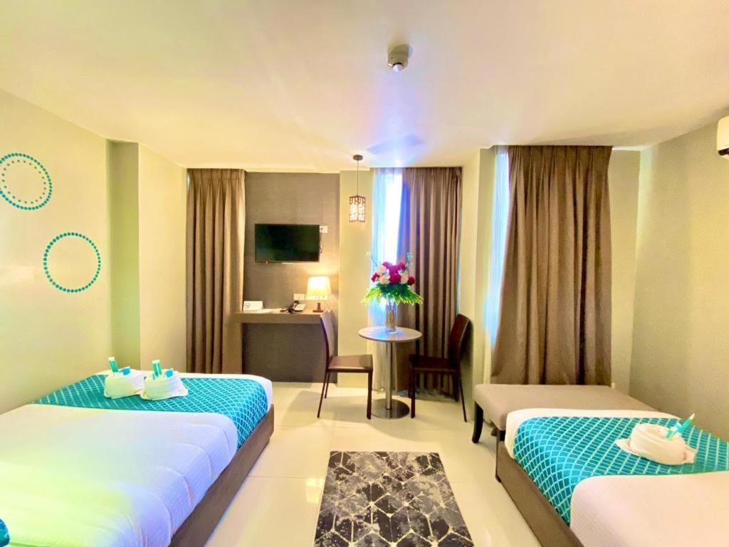 Hotel Estrella Таклобан Екстер'єр фото